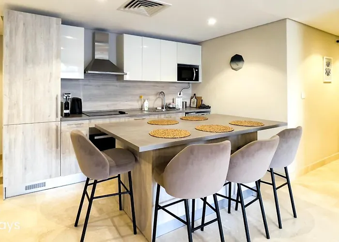 Ollystays - Walk To & Pool, Mangroovy 3br, El Gouna !